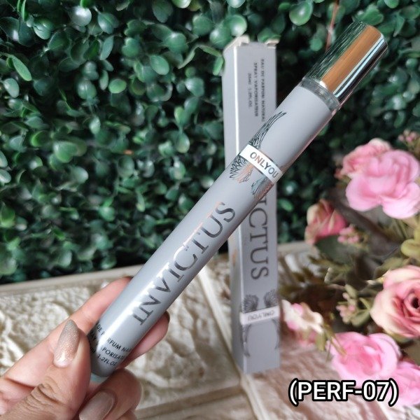 PERFUME TUBO INVICTUS
