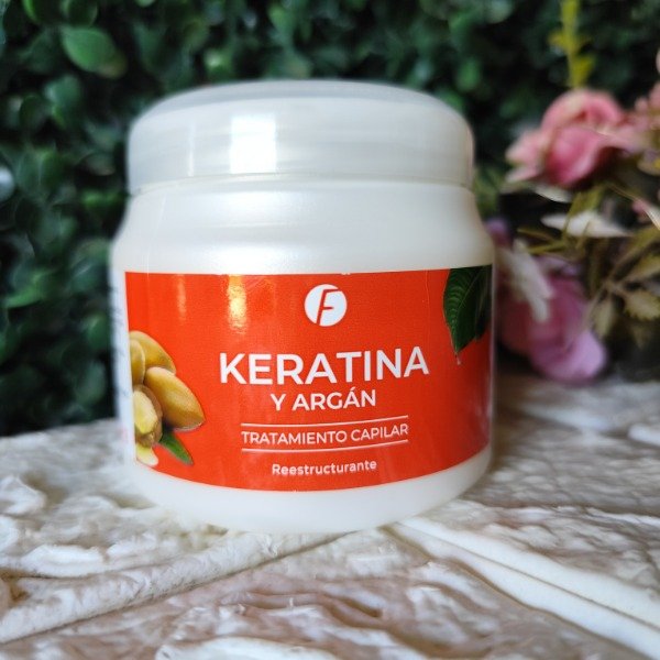 CAPILAR KERATINA Y ARGAN 240G FRYLAYP