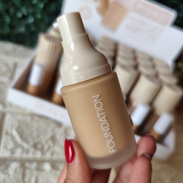 Base Foundation matte Pink 21