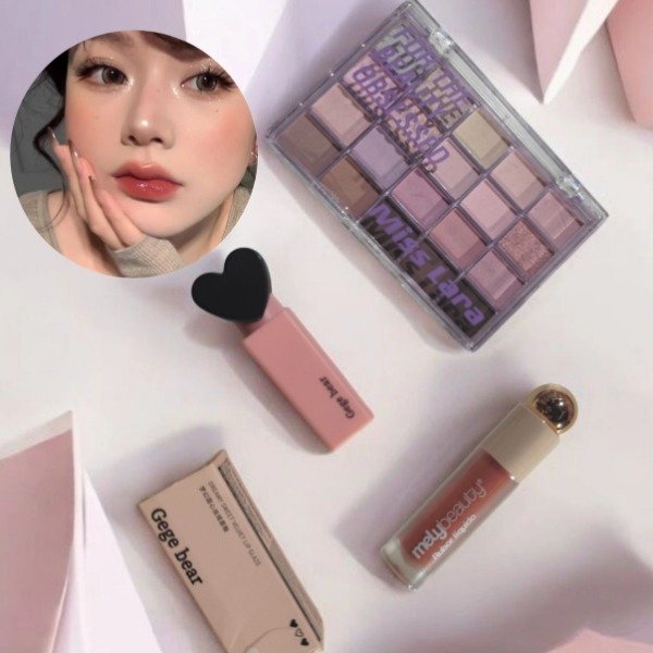 Combos MAKEUP DOYUN