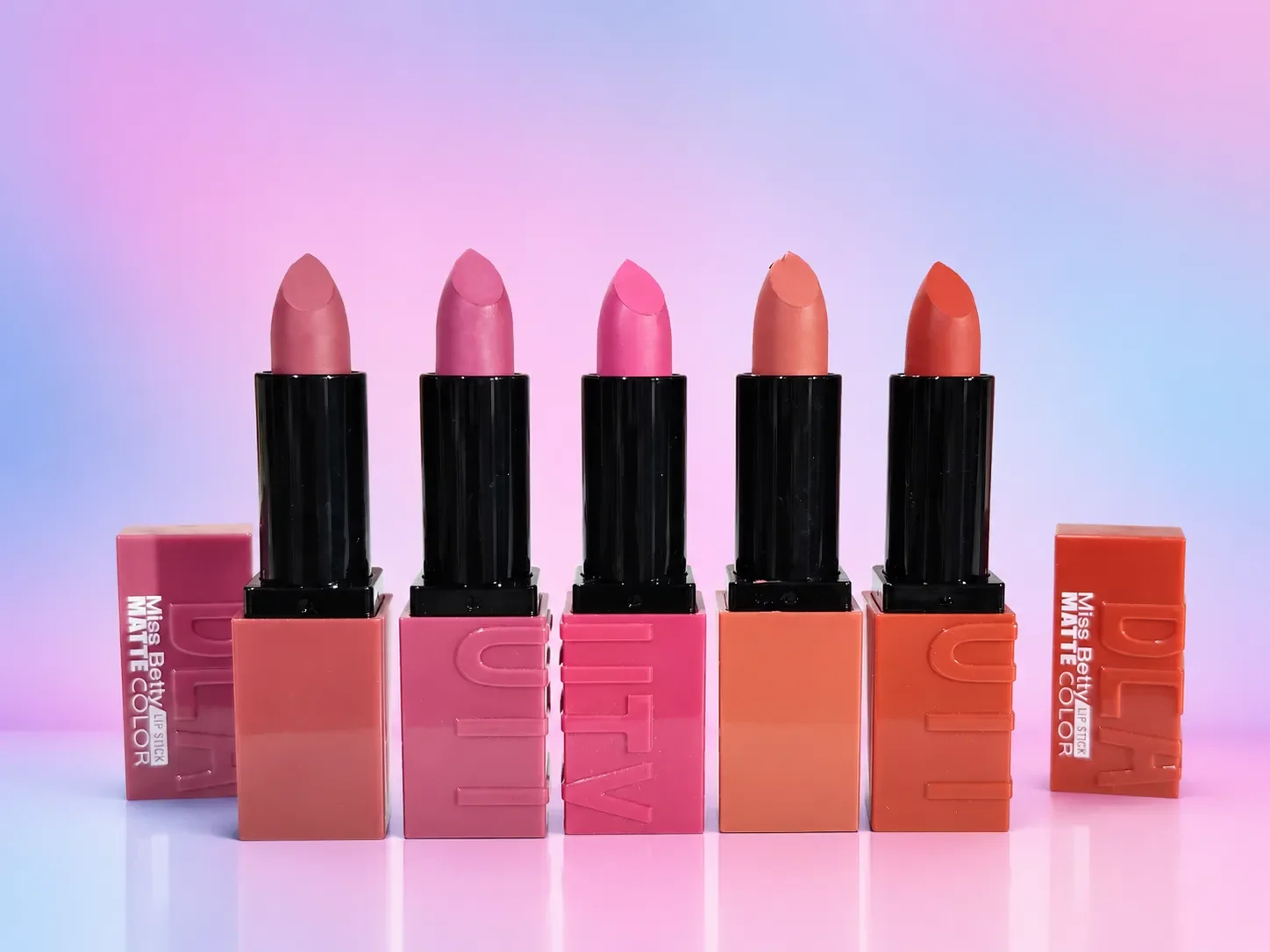 LABIAL en barra matte miss betty
