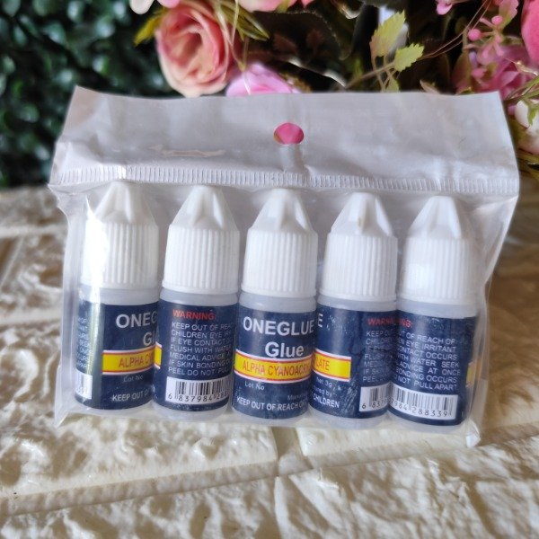 PEGAMENTO DE UÑAS NAIL GLUE